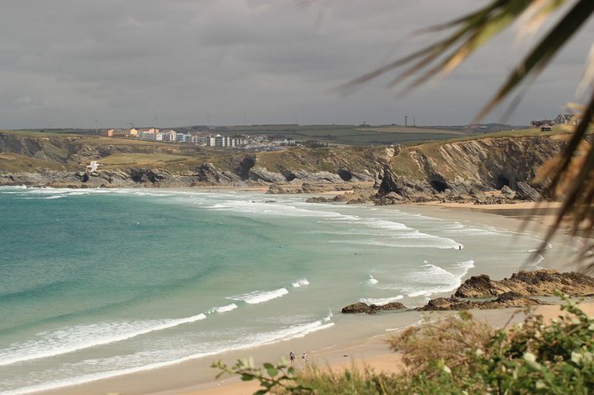 Private Two on One Surf Lesson in Newquay (2 Students, 1 Instructor) - Focus on Improving Surfing Techniques
