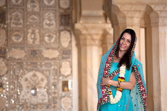 Private Udaipur City Sightseeing Tour by Car With a Tour Guide - Pickup Details