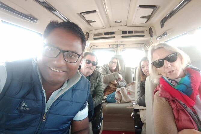 Private Udaipur City Tour With a Professional Guide and Chauffeur - Good To Know