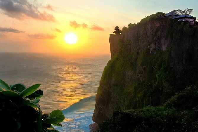 Private Uluwatu Temple Sunset Tour Kecak Show and Seafood Dinner - Itinerary Details