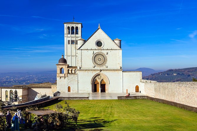 Private Umbria Treasures: Perugia, Assisi and Trasimeno Lake - Price and Booking Information