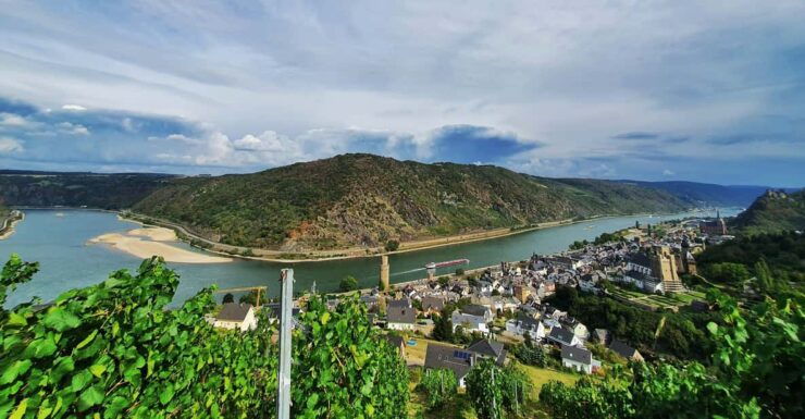 Private UNESCO Rhine Valley Tour With Boat Trip and Wine Tasting - Key Points