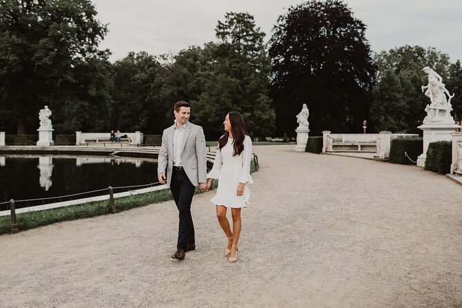 Private Vacation Photography Session With Local Photographer in Berlin - Start Time and Meeting Point