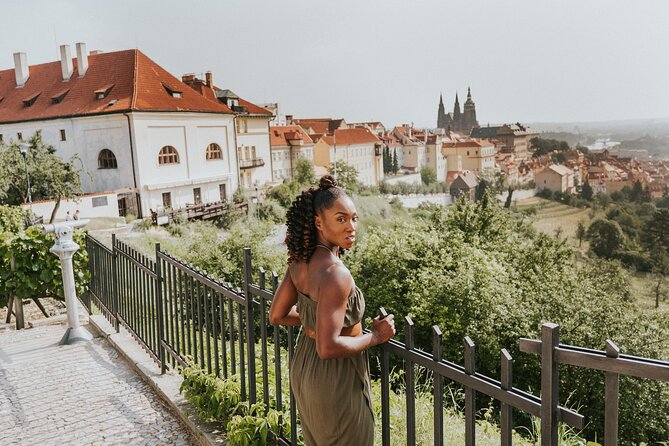 Private Vacation Photography Session With Local Photographer in Prague - Frequently Asked Questions