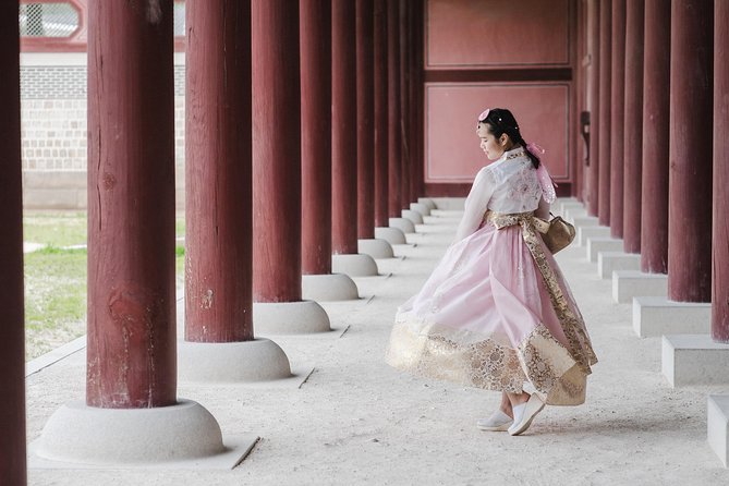 Private Vacation Photography Session With Local Photographer in Seoul - Receive High-Resolution Photos