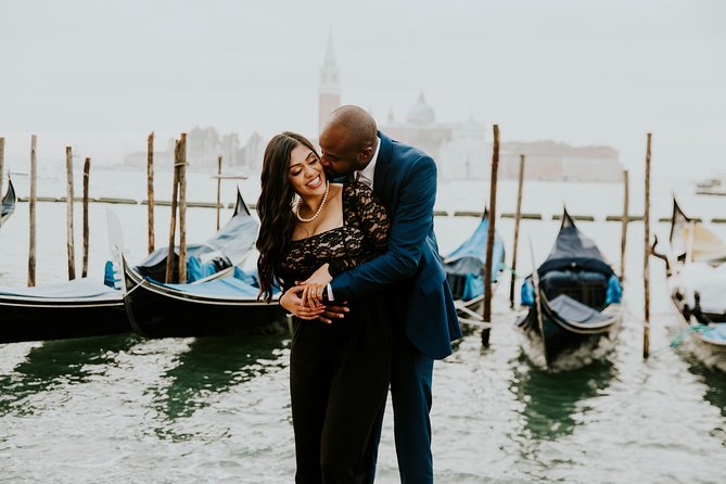 Private Vacation Photography Session With Local Photographer in Venice - Common Questions
