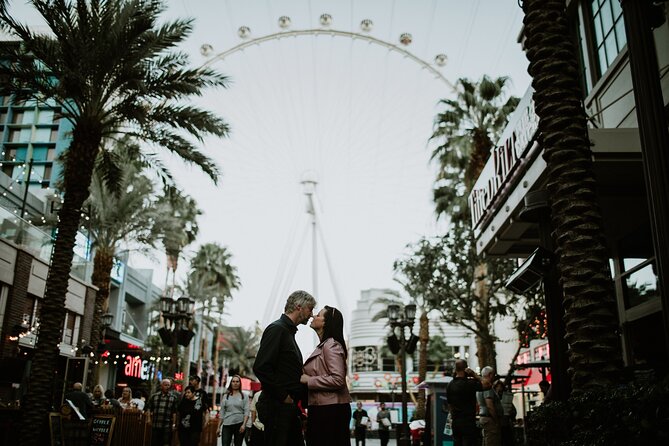 Private Vacation Photography Session With Photographer in Las Vegas - Capturing Memorable Moments