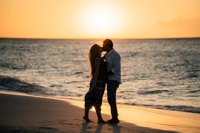 Private Vacation Photoshoot with Photographer in Bora Bora - Who Will Love This Experience?