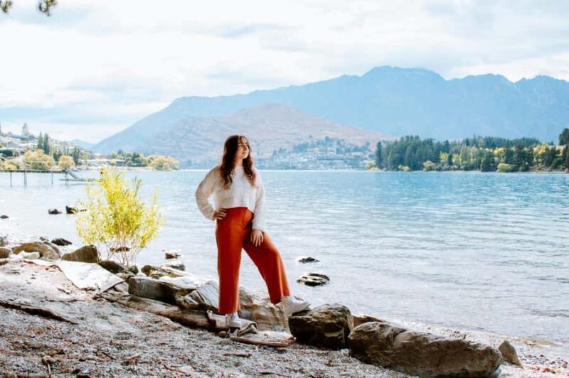 Private Vacation Photoshoot with Photographer in Queenstown - An Impressive Blend of Scenic Beauty and Personal Connection