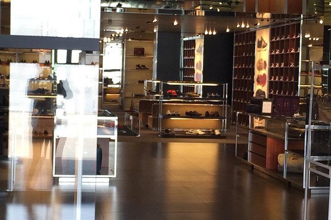 Private Van Half Day Shopping Tour to the Mall  - Florence - Tour Details