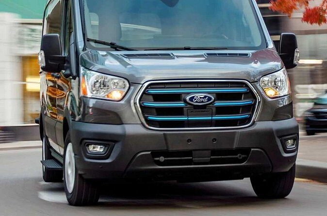 Private Van or Bus Arrival from Ottawa Airport YOW to Ottawa City - The Sum Up