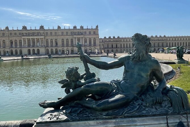 Private Van Tour From Paris to the Palace of Versailles and Giverny - Tour Highlights