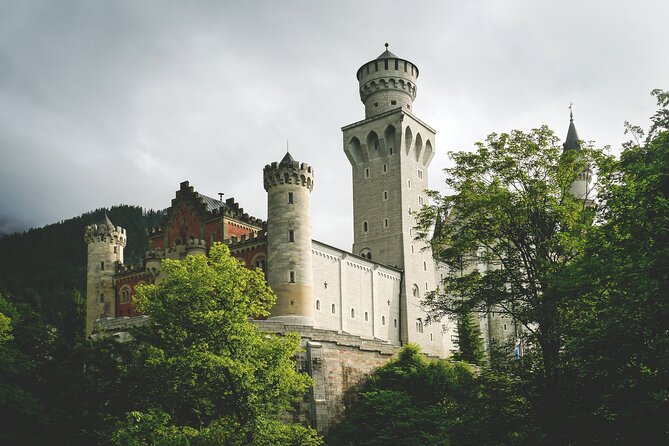 Private Van Tour to Royal Castle of Neuschwanstein From Munich - Refund and Cancellation Policy