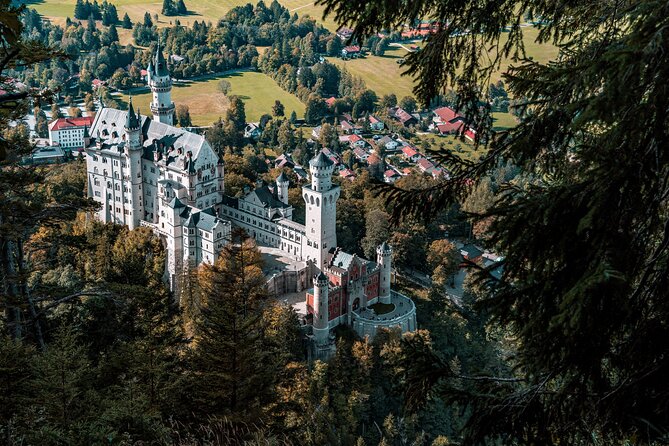 Private Van Tour to Royal Castle of Neuschwanstein From Munich - Common Questions
