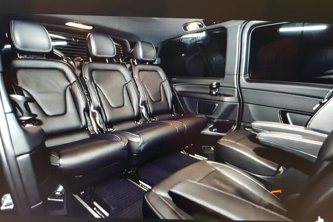 Private Van Transfer From CDG Airport to Paris - Directions and Transportation