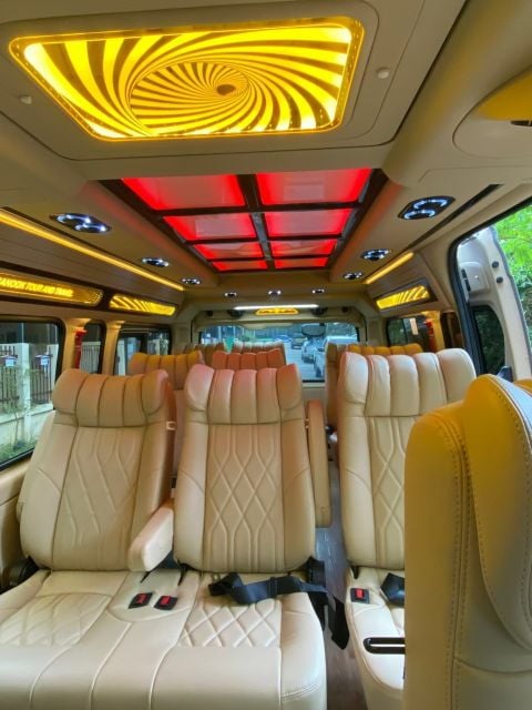 Private Van Transfer From Hatyai Airport to Pabara Pier - Driver