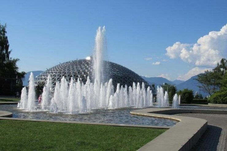 Private Vancouver Aquarium and Bloedel Conservatory Tour - Booking Details