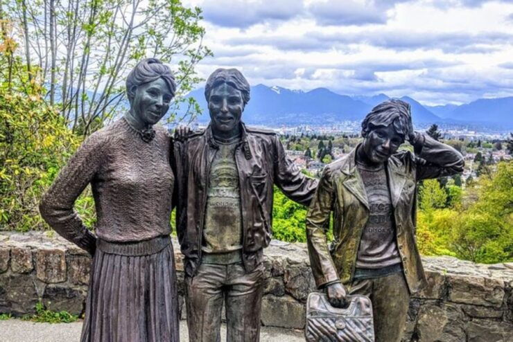 Private Vancouver Compact City Tour by Land and Water - Tour Description and Highlights