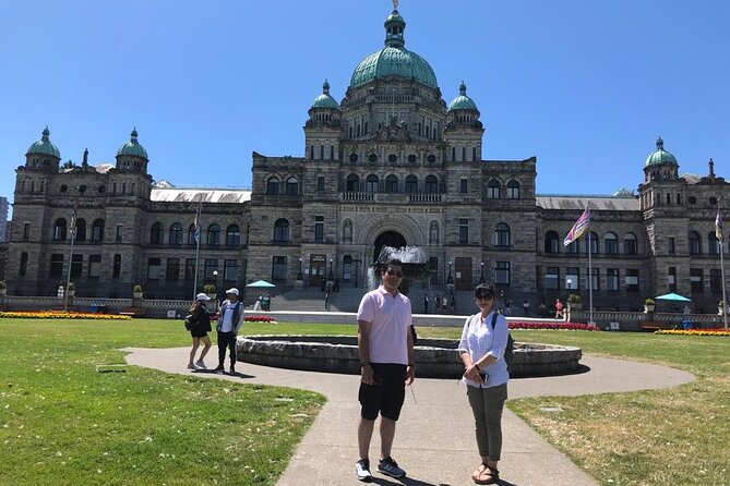 Private Vancouver to Victoria and Butchart Gardens Day Trip - Garden Exploration