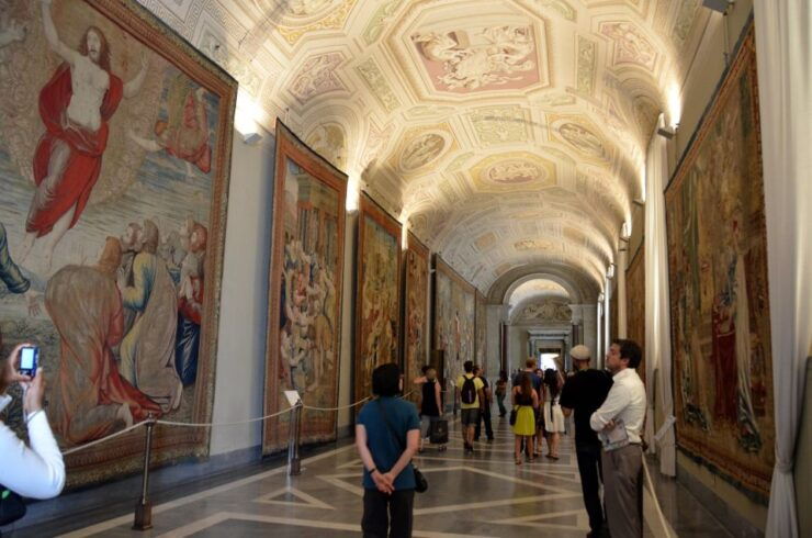 Private Vatican Early Morning - Experience Highlights
