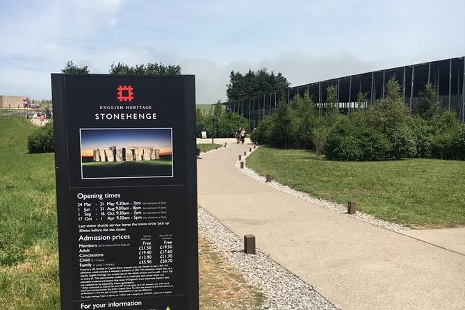 Private Vehicle Day Trip to Stonehenge, Salisbury, Windsor Castle From London - Inclusions and Transportation