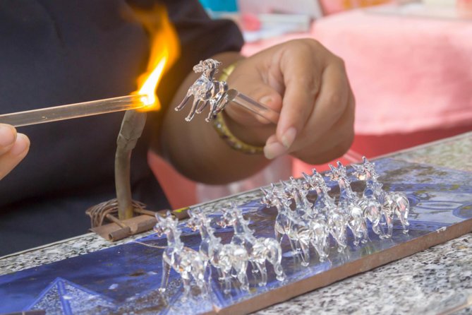 Private Venetian Island Tour: Murano Glassblowing & Prosecco - Glassblowing Demonstration