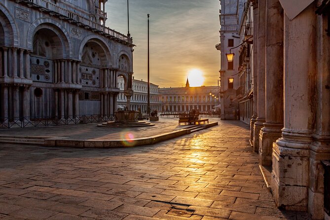 Private Venice of the Venetians Tour With Pickup - Pickup Information