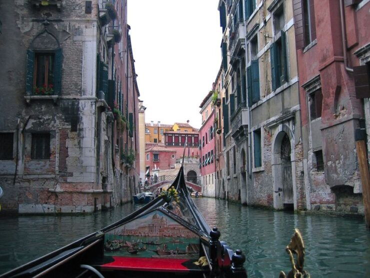 Private Venice Walking Tour and Gondola Ride - Good To Know