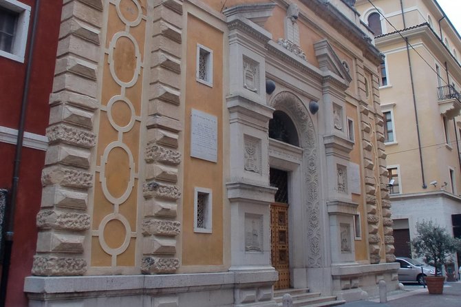 Private Verona & Jewish District -3 Hour Walking Tour - Meeting Point Details