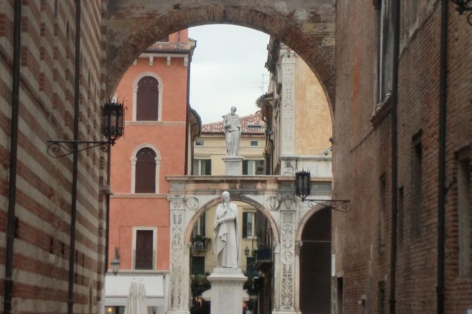 Private Verona & Jewish District -3 Hour Walking Tour - Price and Inclusions