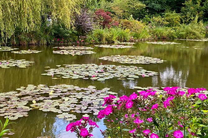 Private Versailles — Giverny From Paris by Minivan With Palace, Trianon, Gardens - Additional Information