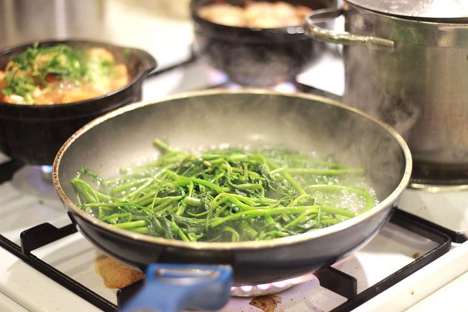 Private Vietnamese Cooking Class in Hanoi With a Local - Meal and Conversation With the Host