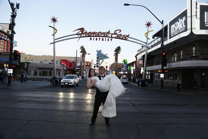 Private Vintage Vegas Walking Photo Tour - Good To Know