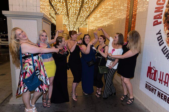 Private Vintage Vegas Walking Photo Tour - The Sum Up