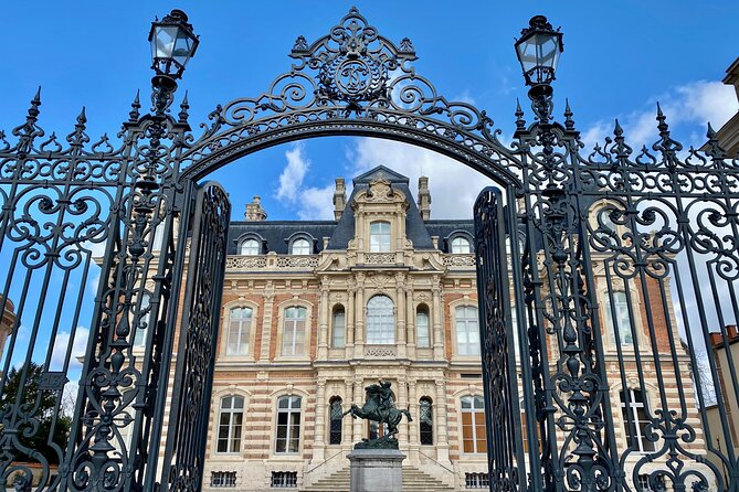 Private VIP Champagne Ruinart, Moet & Chandon Day Trip From Paris - Good To Know