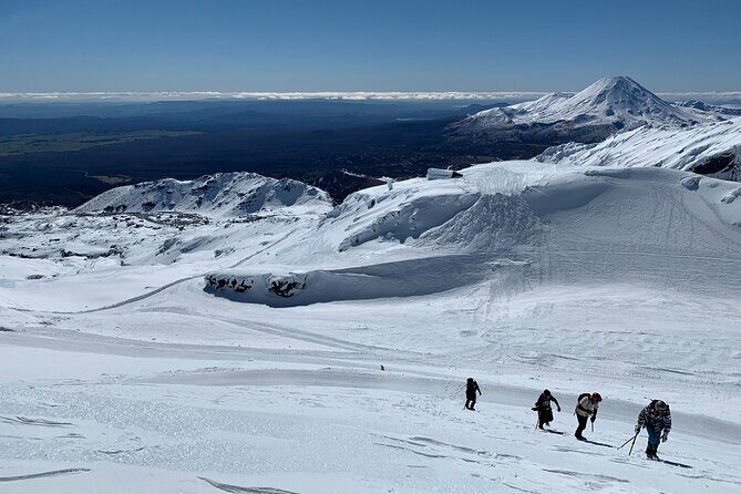 Private VIP Tongariro Overnight Snowshoeing Tour - An In-Depth Look at the Tongariro Snowshoeing Tour
