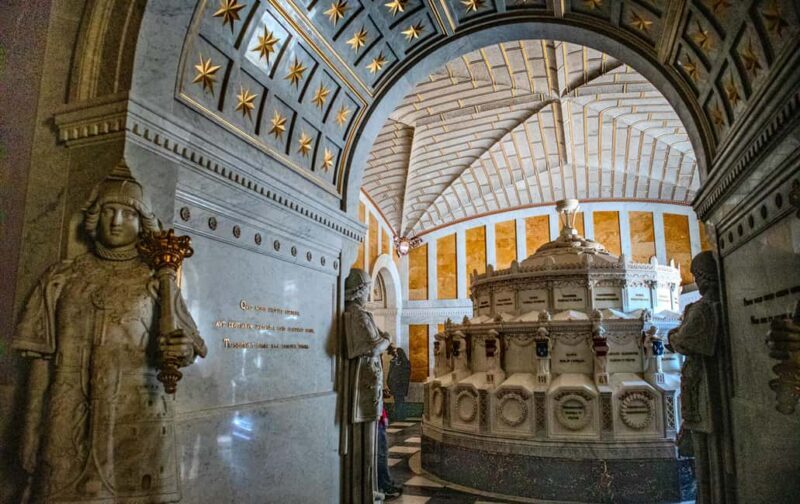 PRIVATE VIP tour: El ESCORIAL Monastery & Palace & Library - FAQ