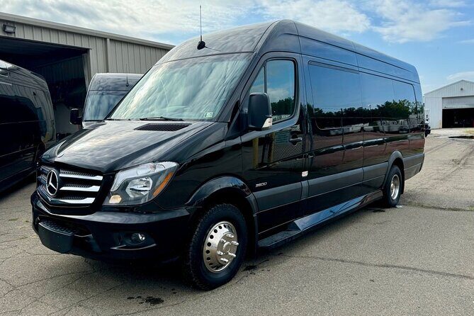 Private VIP VAN Transfer PUJ Airport to/from Punta Cana Hotels - An Introduction to the Private VIP Van Transfer Experience