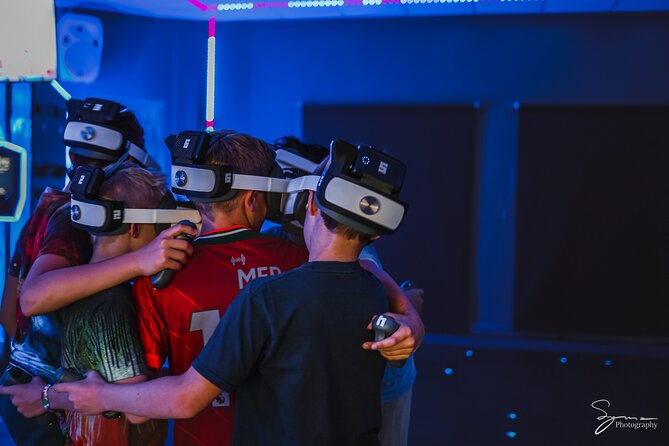 Private Virtual Reality Experience in Swindon - Use of Virtual Reality Headsets and Controllers