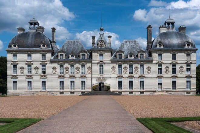 Private Visit of the Loire Valley Castles From Paris - Chambord Castle