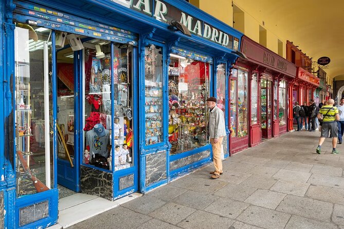 Private Visit to the Royal Palace and the Best Walking Tour of Madrid - Meeting and Pickup Information