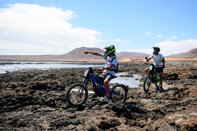 Private Volcanoes Tour Electric Experience of Fuerteventura - Booking and Availability