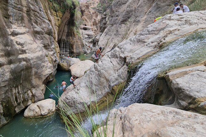Private Wadi Tiwi - Bimmah Sinkhole - White Sand Beach - Full Day Tour - Inclusions and Exclusions