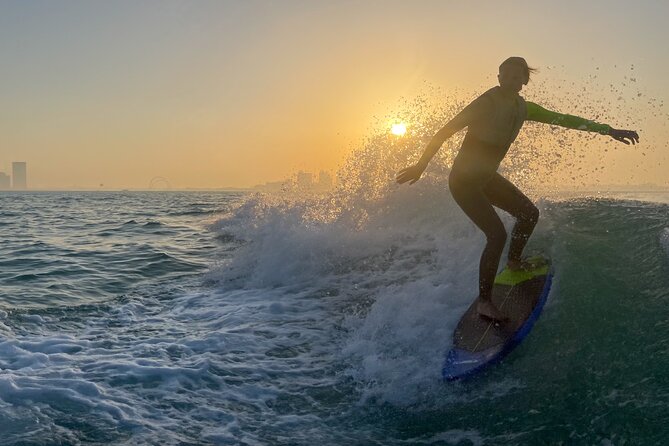 Private Wakesurfing or Wakeboarding Along Dohas Skyline - Choosing Between Wakesurfing and Wakeboarding