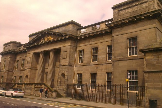 Private Walk: Sunny Leith - Accommodation Options for Walk