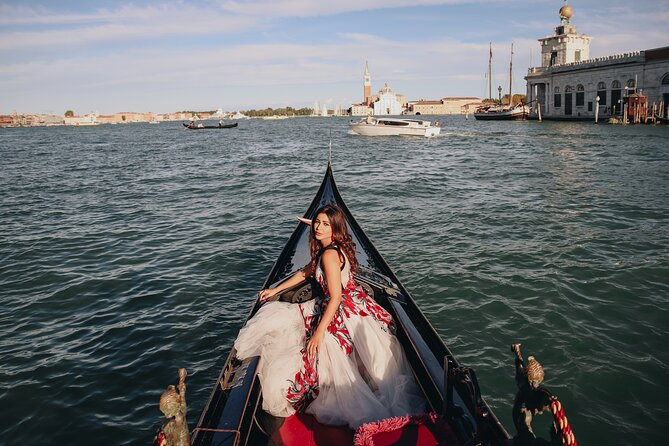 Private Walking and Photography Tour in Venice - Directions