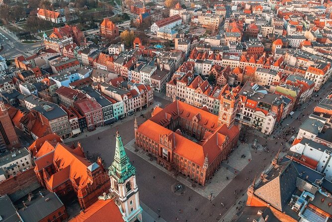Private Walking City Tour in Torun - Tour Overview and Inclusions
