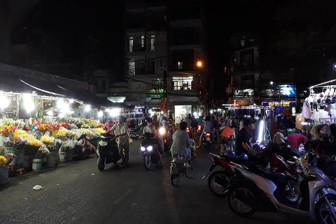 Private Walking Food Tour With Local Students - Inclusions