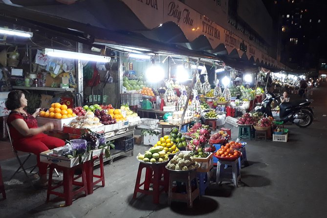 Private Walking Food Tour With Local Students - Meeting and Pickup