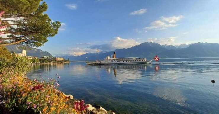 Private Walking Guided Tour of Montreux - Tour Duration and Flexibility